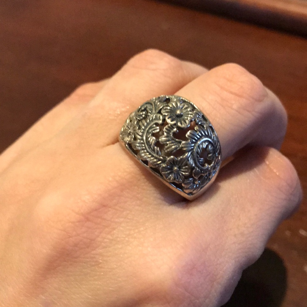 QVC Sterling Silver 925 Floral Vine Ring Size 11